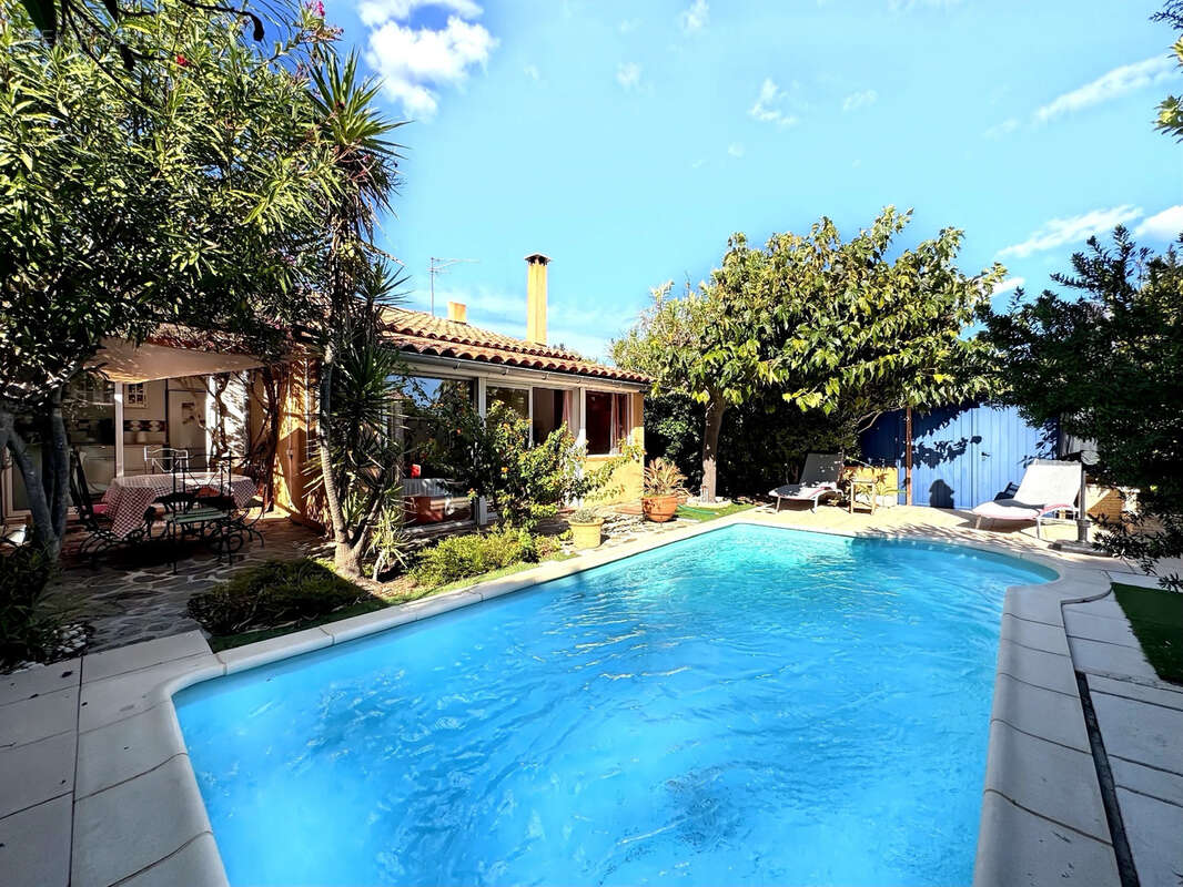 Maison à LA LONDE-LES-MAURES