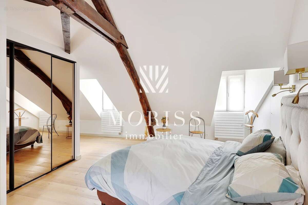 Maison à CHARENTON-LE-PONT