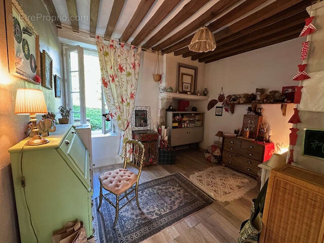Maison à POUQUES-LORMES