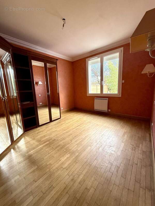 Maison à BOUGUENAIS