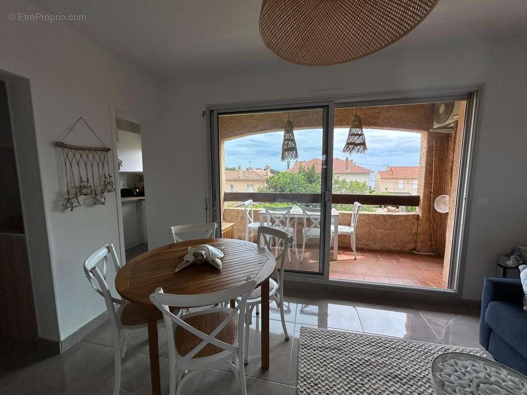 Photo 2 - Appartement à BANDOL