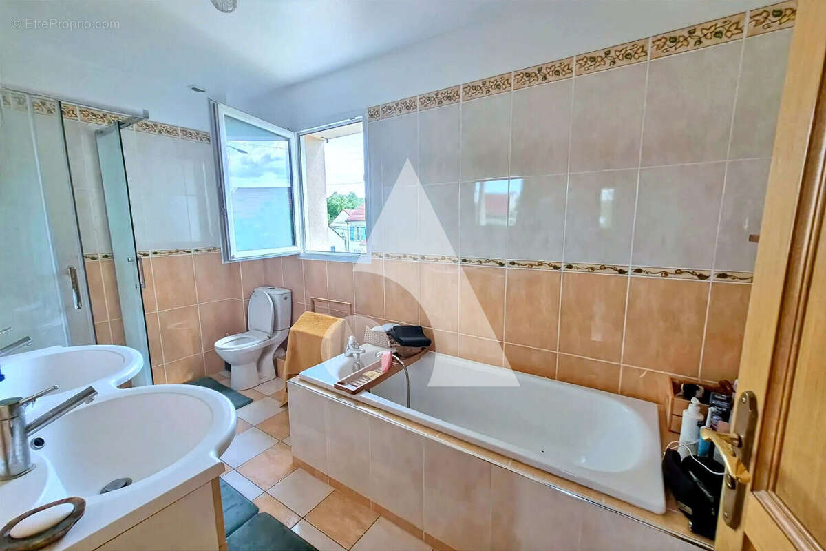 Maison Parmain 5 pièces - photo 7
