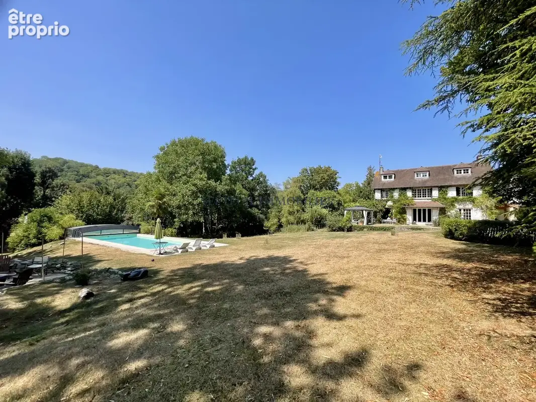 Maison ancienne individuelle de 7 pièces, sur 5 088 m2,avec garage et piscine. - photo 36