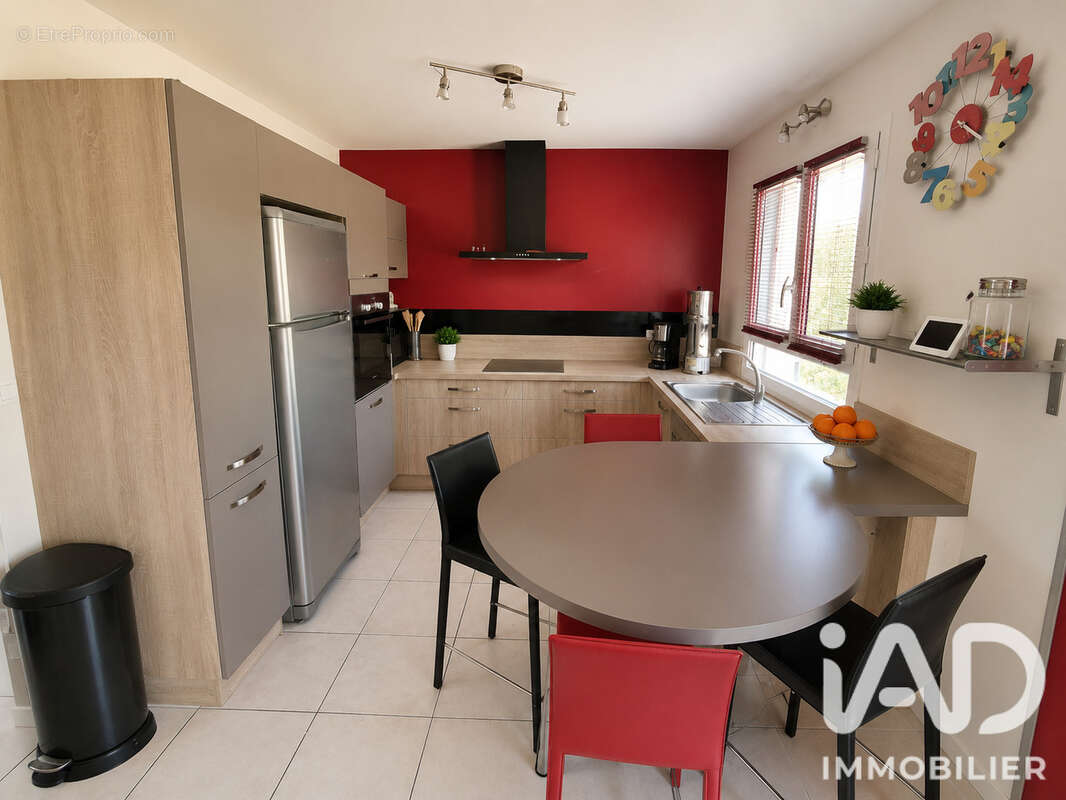 Maison 88 m² à Lusigny  - photo 6