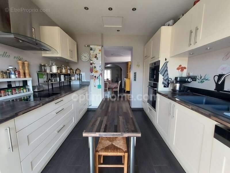 Maison à MARCILLE-LA-VILLE