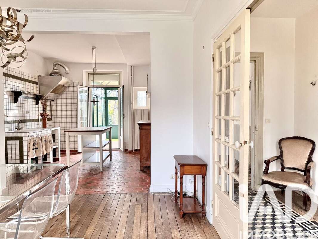 Photo 6 - Maison à ROSNY-SOUS-BOIS