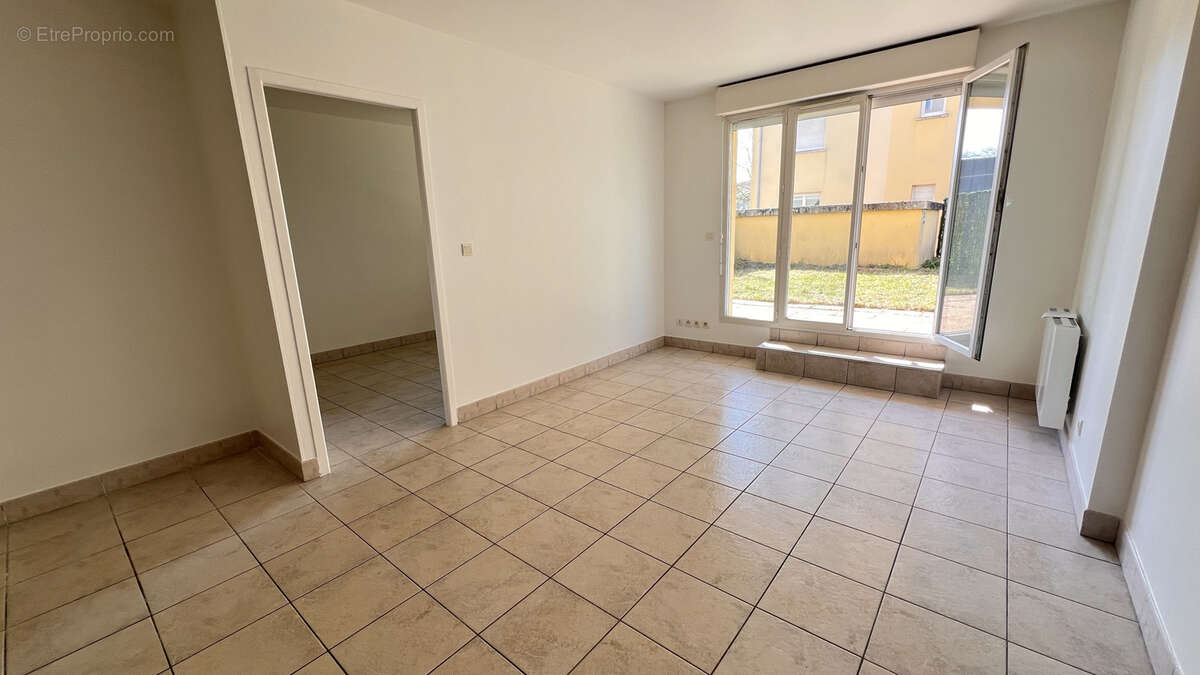 Appartement à MONTEREAU-FAULT-YONNE