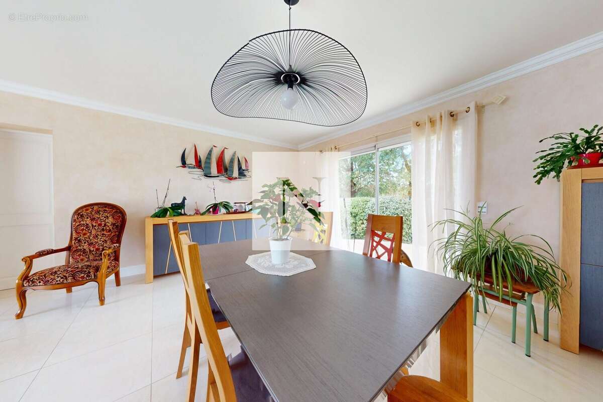 Maison 169 m² à Marsilly  - photo 5