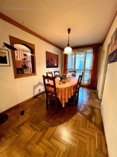 Appartement à SAINT-PRIEST