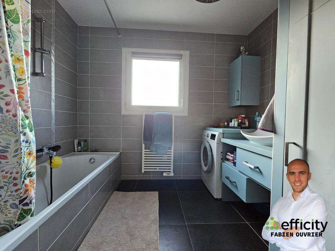 Appartement à MARNAZ