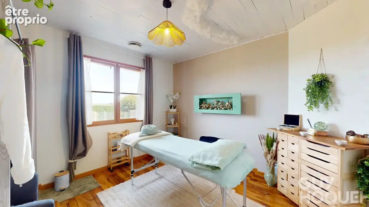 Maison de plain-pied 4 chambres, avec studio indépendant. Vue Pyrénées et piscine. - photo 8