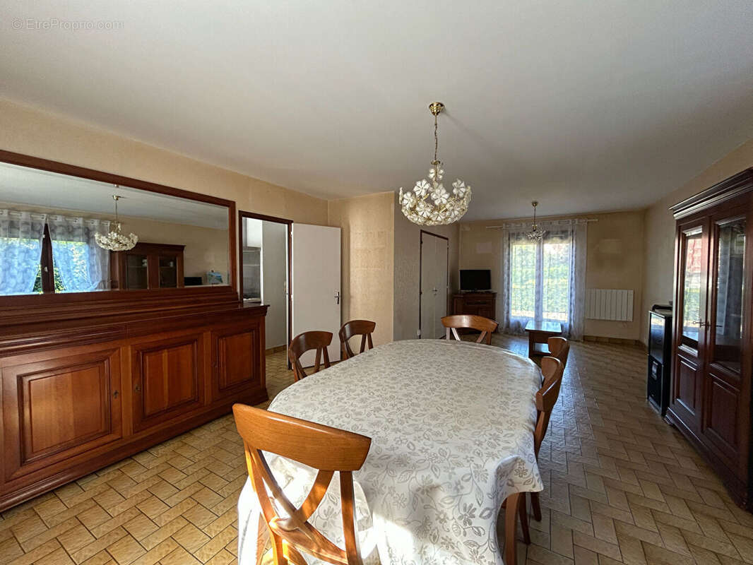 Maison de plain-pied 3 chambres avec sous-sol complet à Flesselles - photo 6