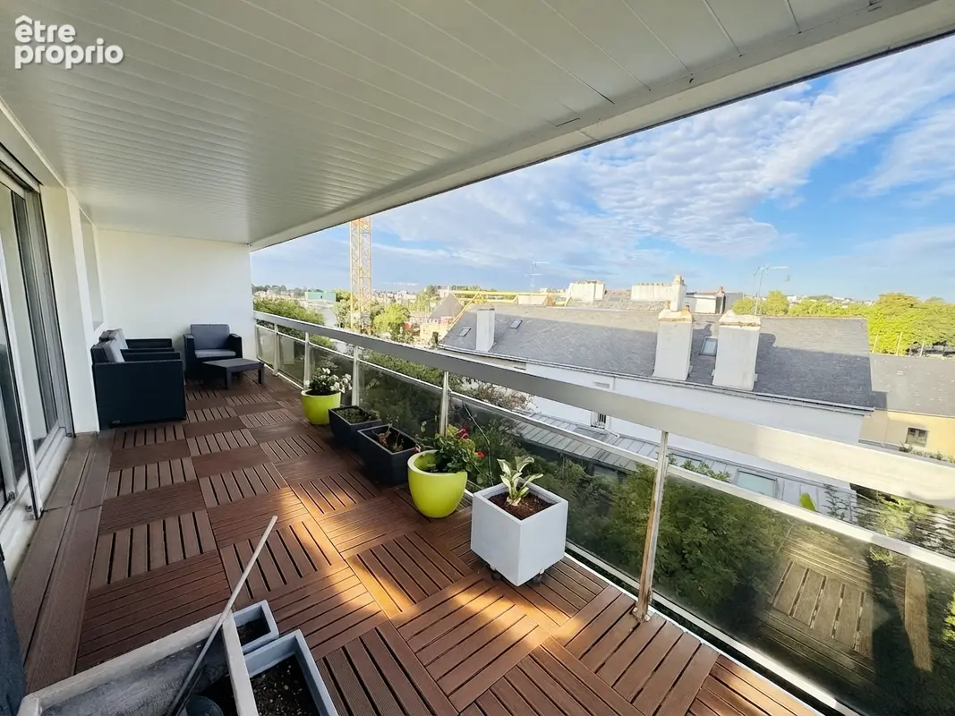 Appartement T3  Résidence Les Capucins , Rive Gauche, Box + Cave+ Parking Extérieur - photo 10