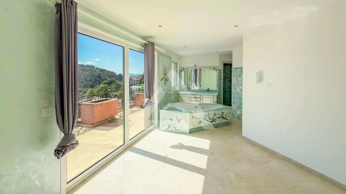 Maison d'exception - la turbie - vue mer et piscine - photo 10