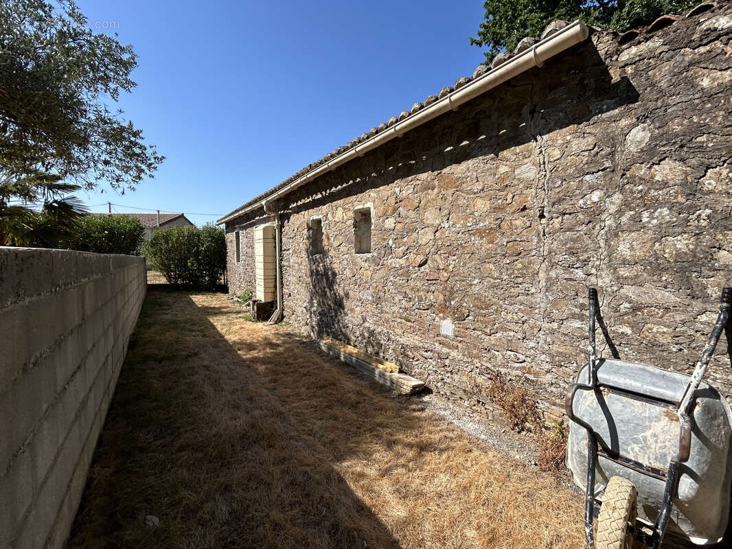 Maison à LE LOROUX-BOTTEREAU