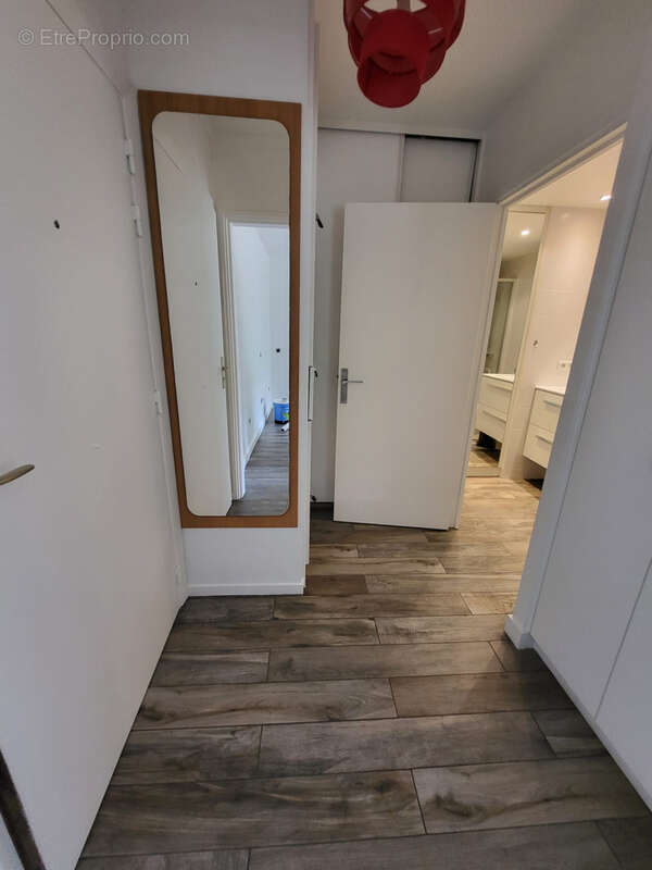 Appartement à LE CANNET