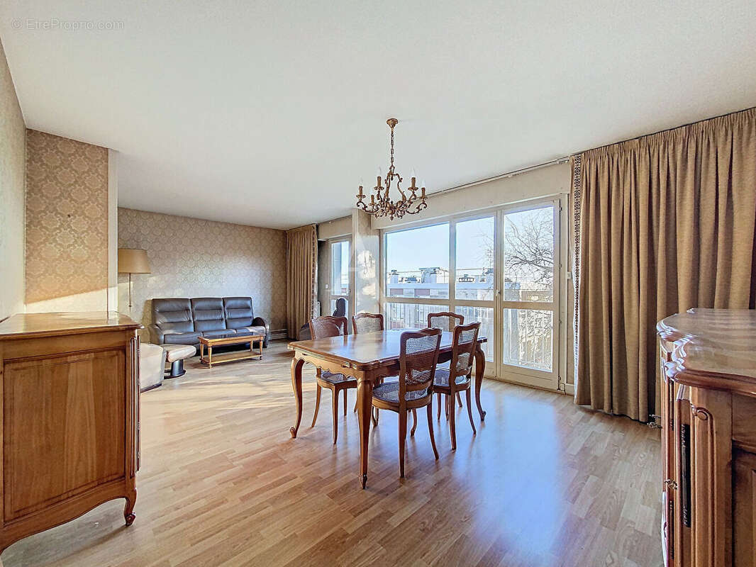 Appartement à CHAMBOURCY