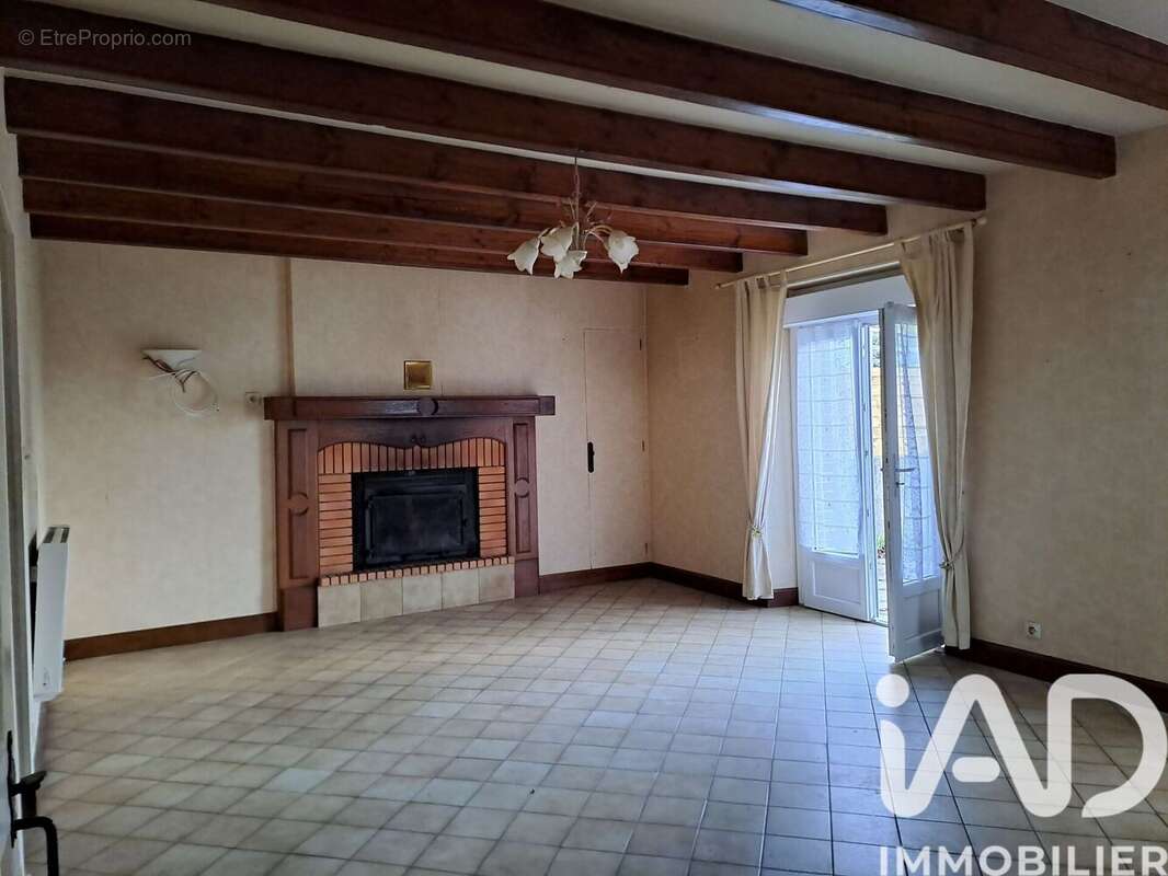 Photo 2 - Maison à LA ROUXIERE