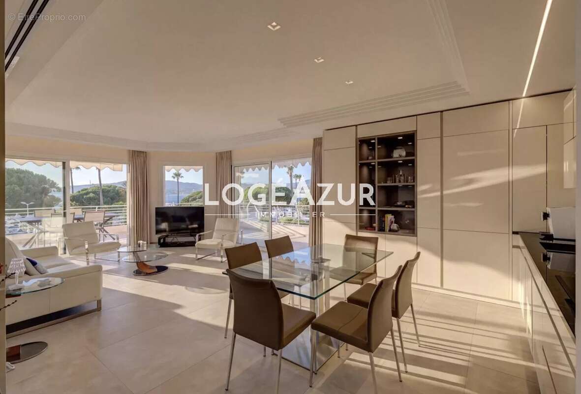 CANNES CROISETTE Appartement 4 Pièces Vue Mer - photo 9