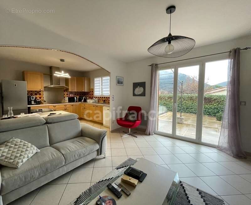 Maison à SAINT-HIPPOLYTE-DU-FORT