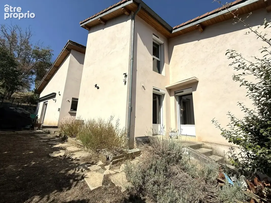 En exclusivité à Ramonville ! Maison familiale avec jardin et garage située au calme ! - photo 2