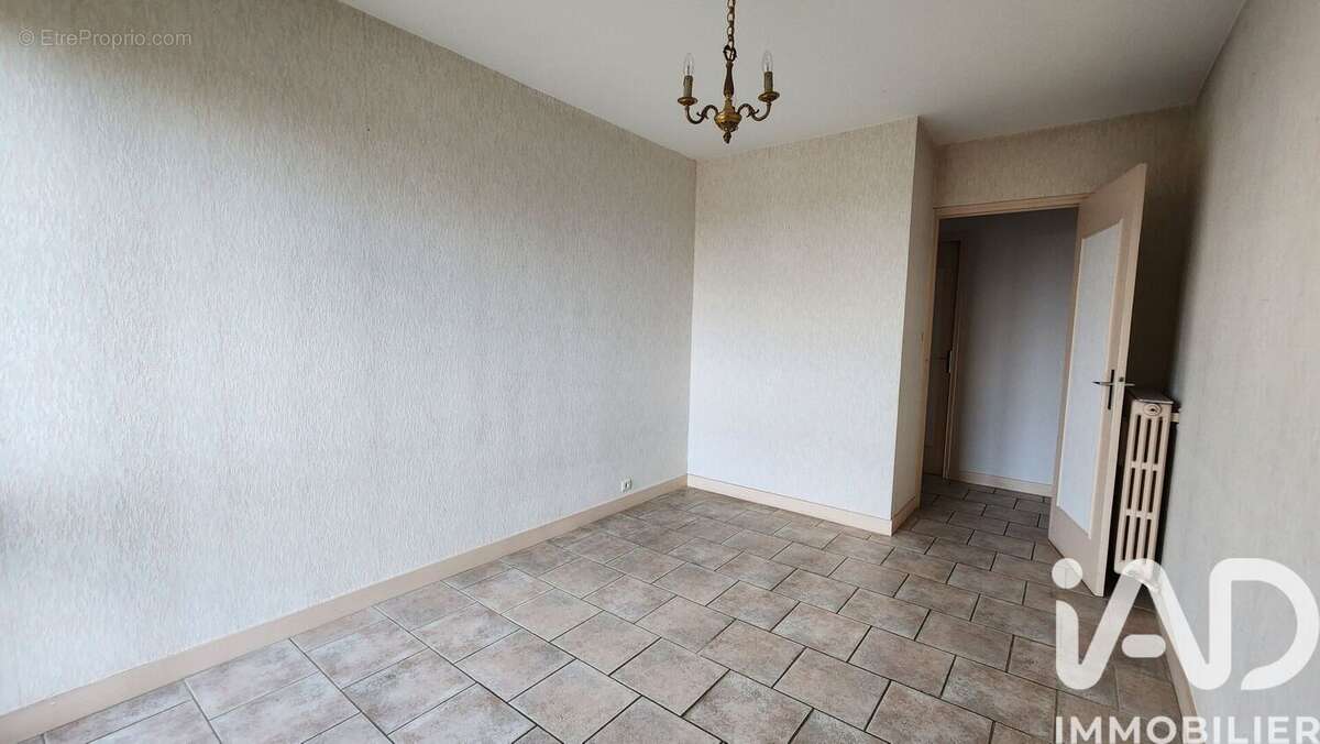 Appartement 73 m² à Bergerac  - photo 8