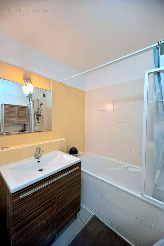 Appartement à SAINT-DENIS