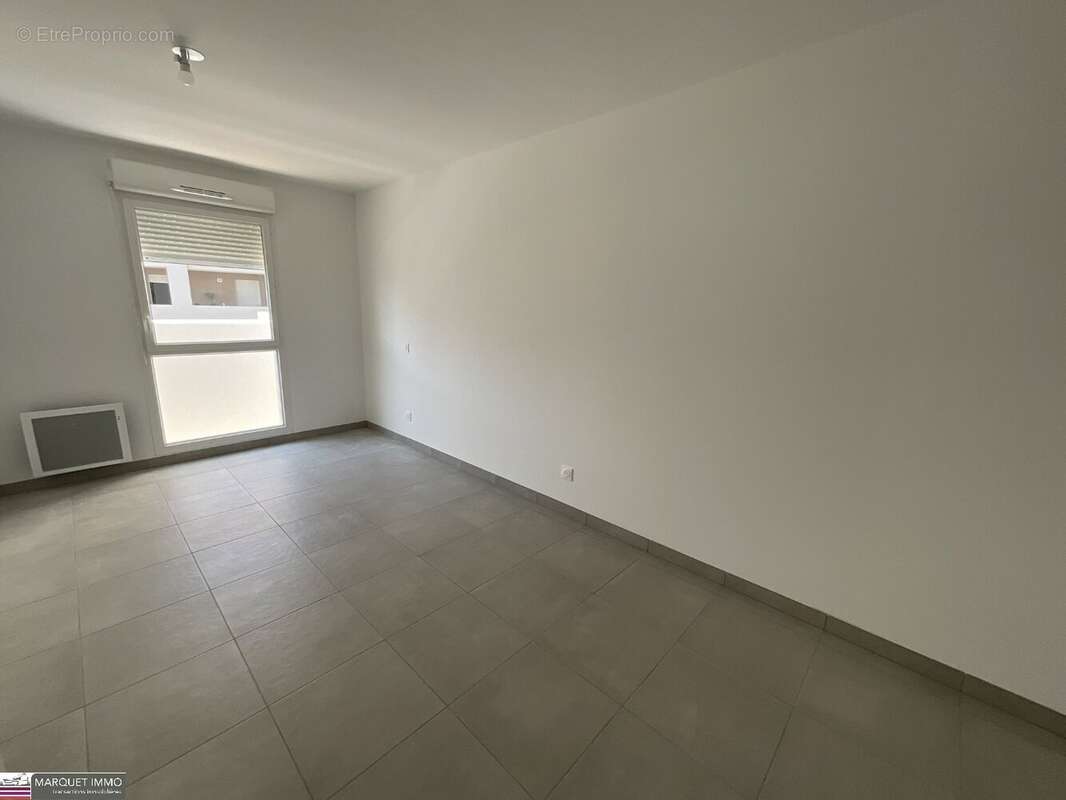 APT T3 offrant 67 m² avec terrasse 19 m² et parking au 3° étage avec ascenseur... - photo 6