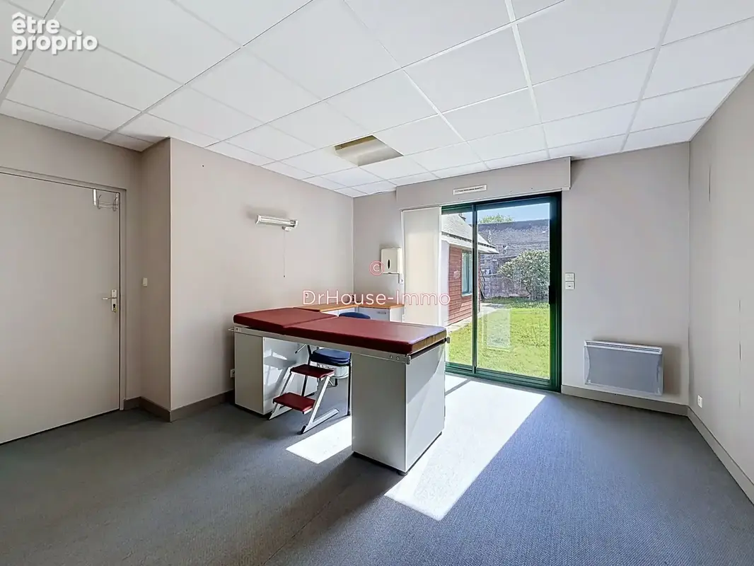 Maison 6 pièces 146 m² à vendre à La Vraie-Croix (56250) - photo 3