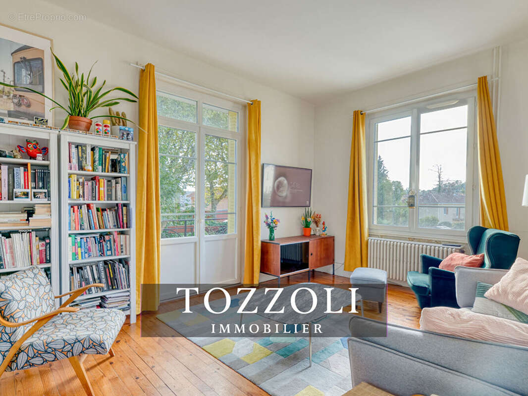 Maison à SAINT-QUENTIN-FALLAVIER