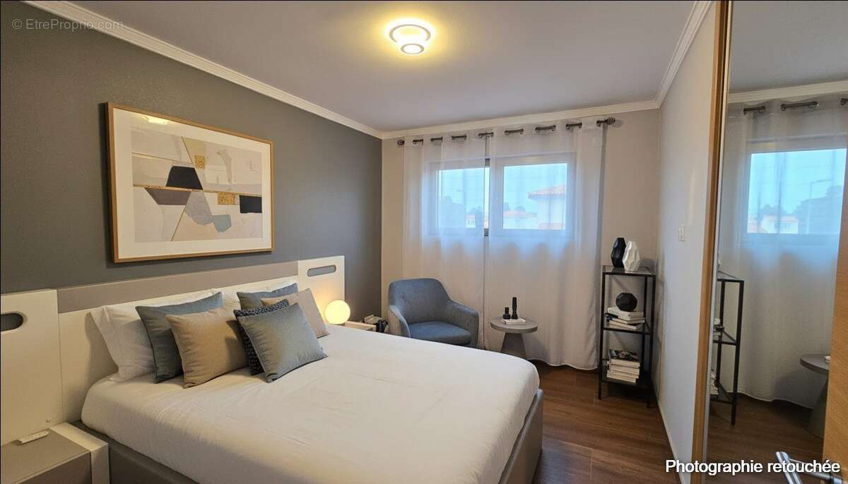 Maison à SAINT-LAURENT-DE-LA-SALANQUE