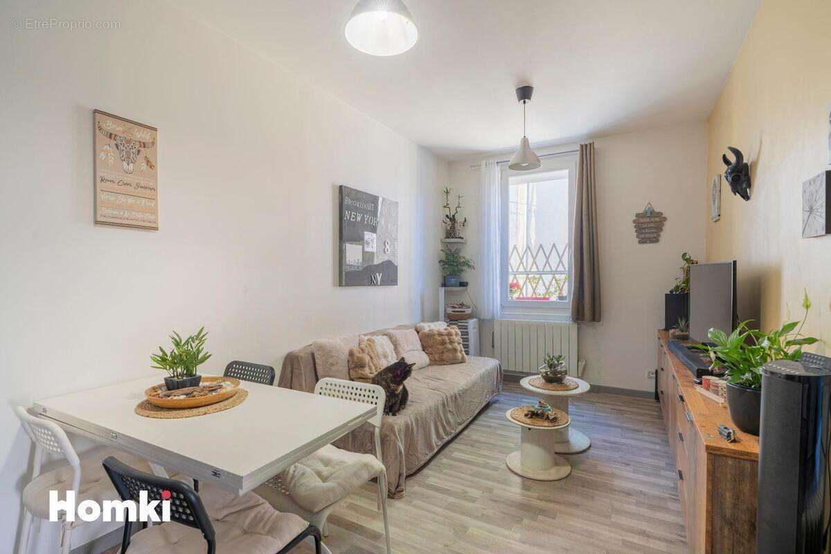 Appartement à AUBAGNE