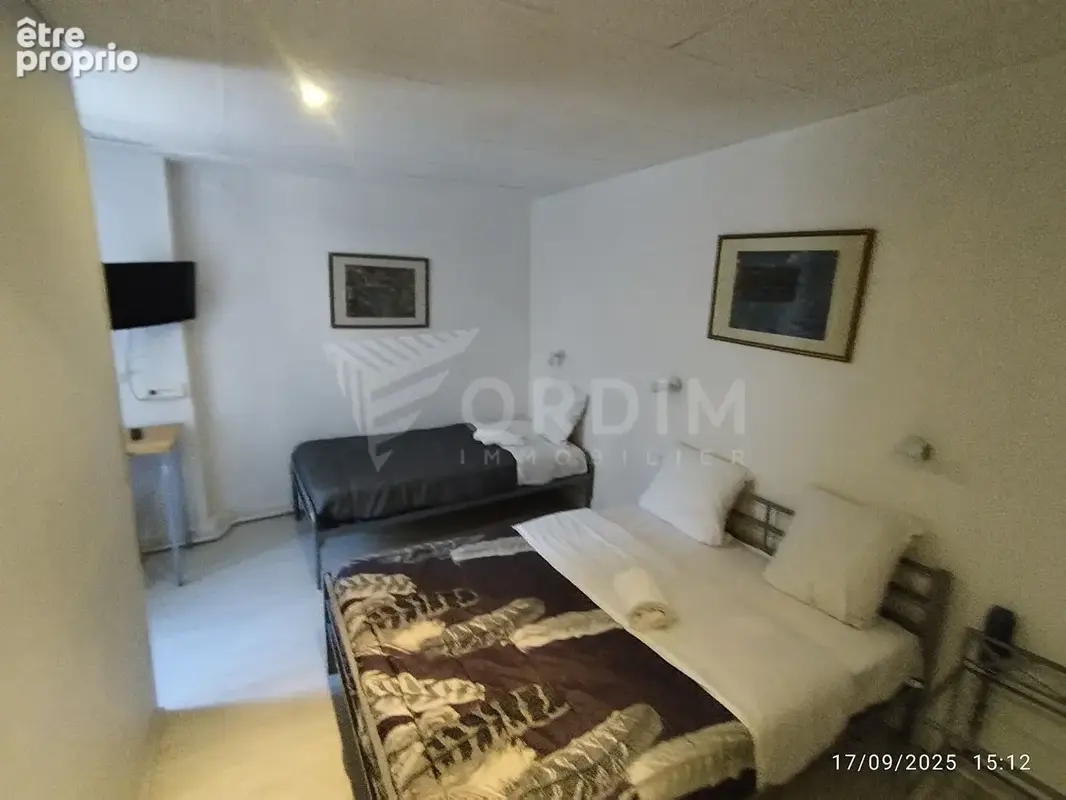 Auxerre - immeuble d'investissement - hotel 16 chambres - photo 7