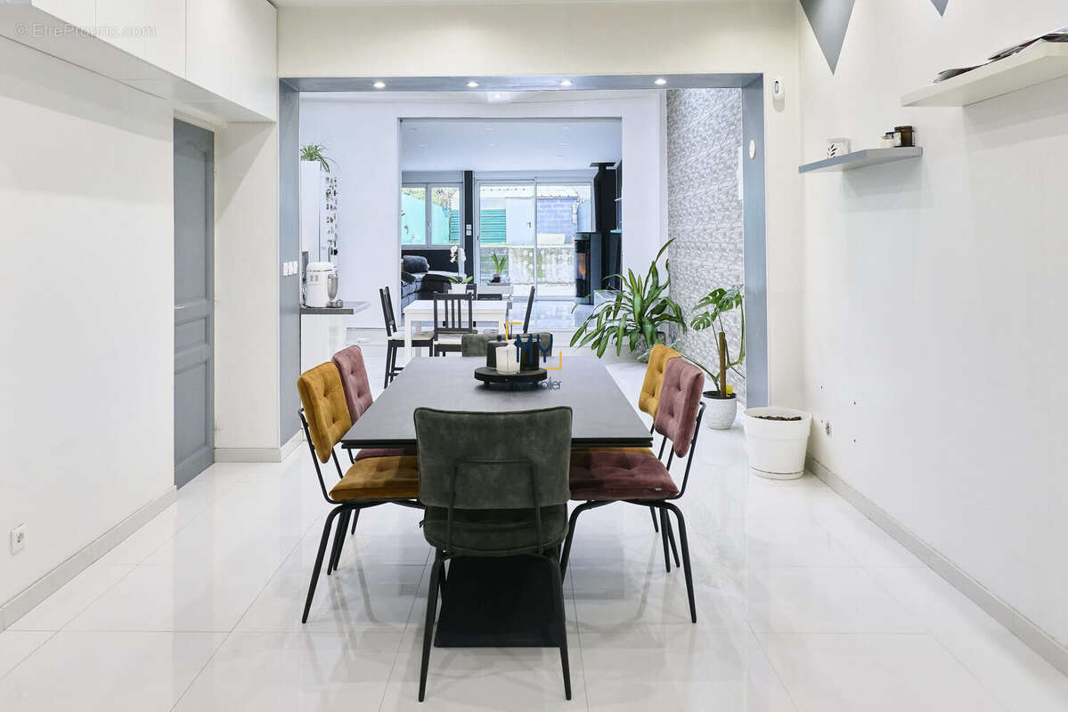 SALLE À MANGER - Maison à vendre - 5 pièces - 120 m² - Roubaix - Maison à ROUBAIX