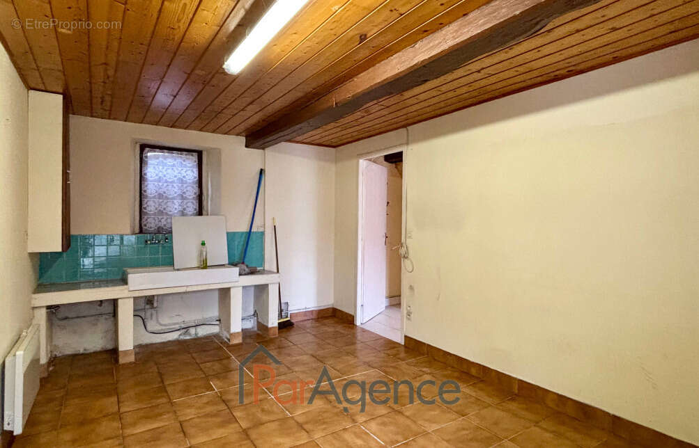 Maison à CORME-ECLUSE