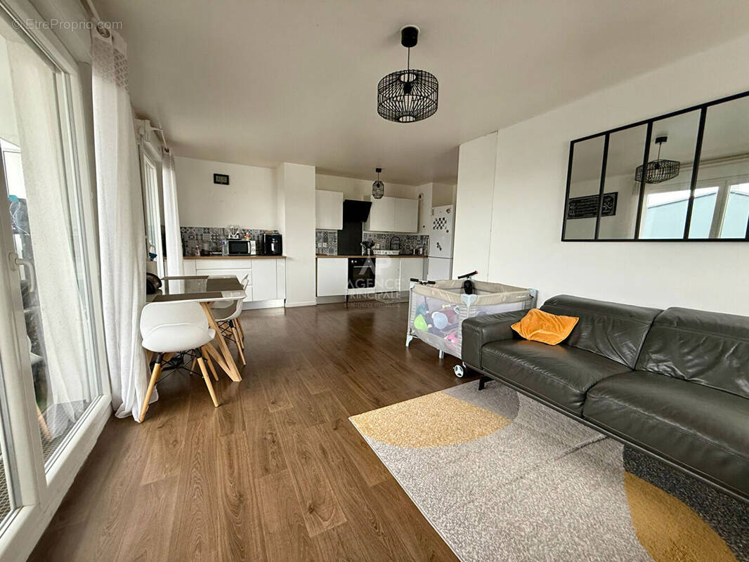 Appartement à CARRIERES-SOUS-POISSY