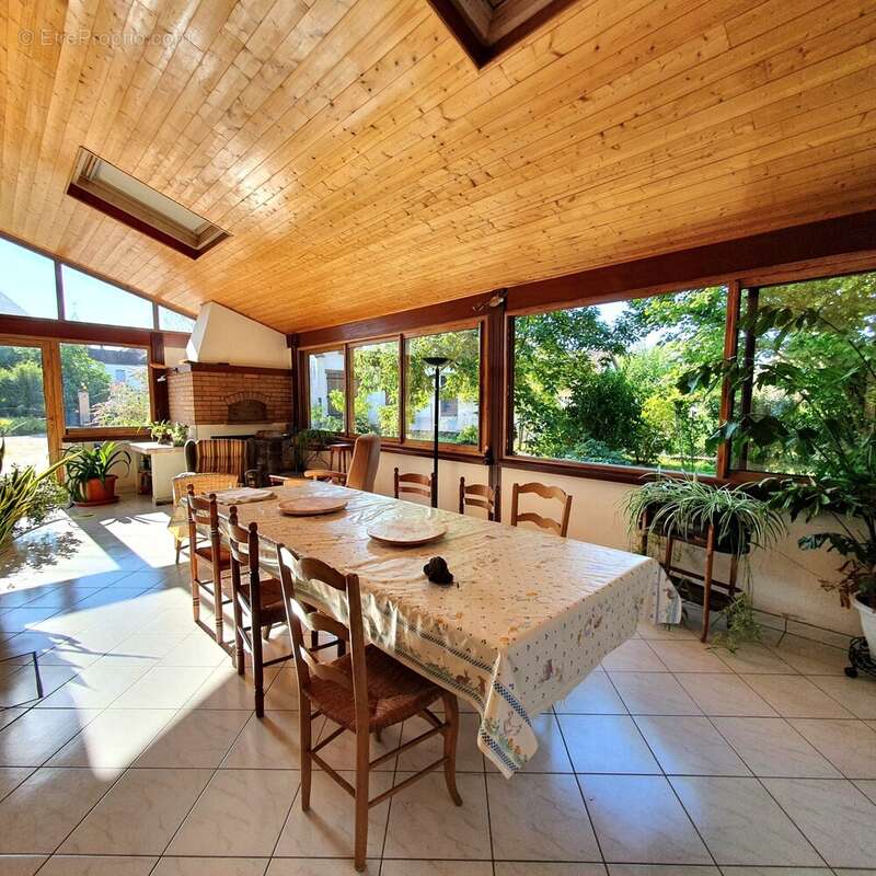 Maison à SIMANDRE