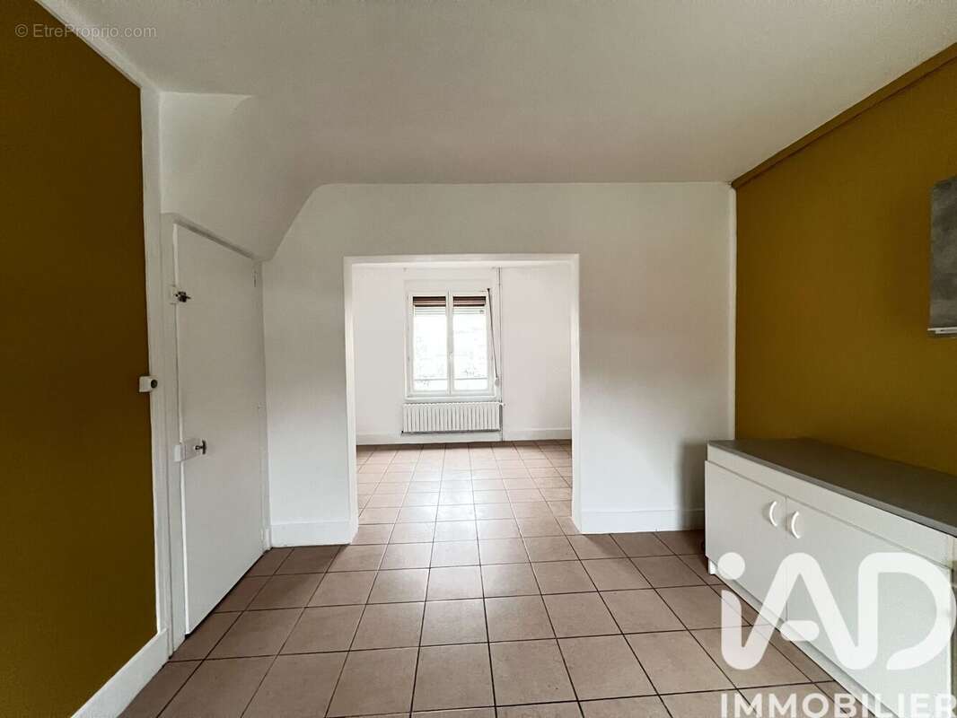 Photo 3 - Maison à HIRSON