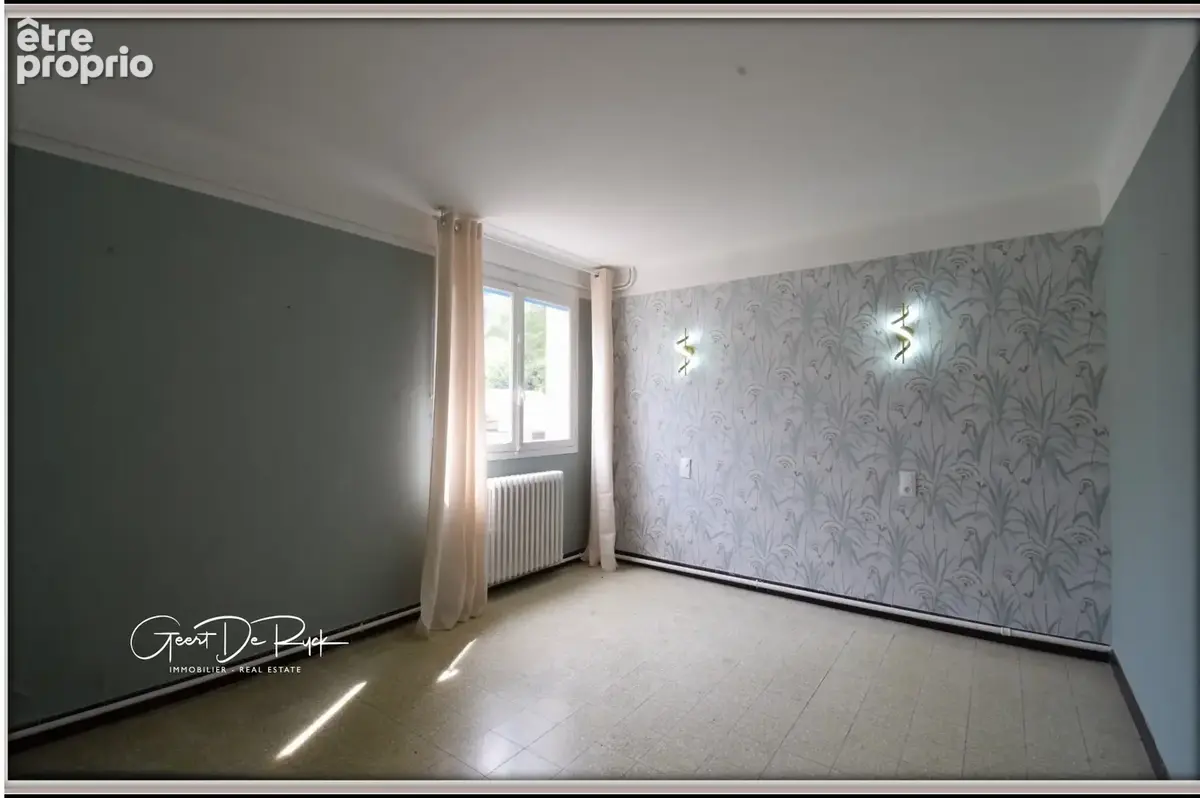 LIMOUX Maison de ville T5 R+1 avec 2 entrées indépendantes, garage et jardin - photo 8