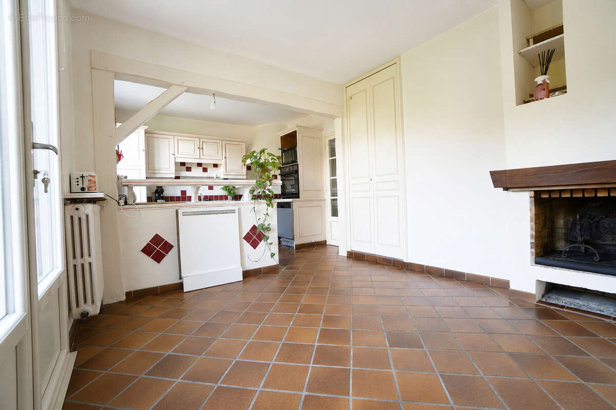 Maison Le Mans 9 pièce(s) 126 m2 - photo 4