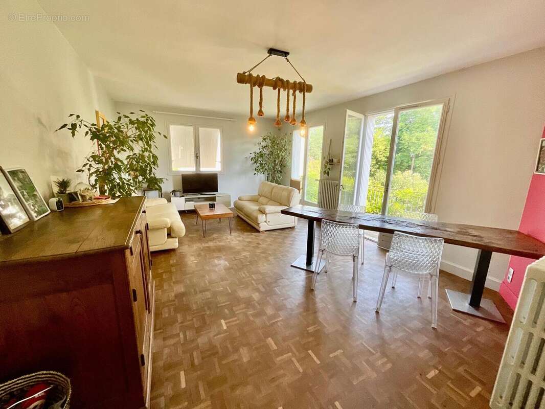 Photo 2 - Maison à SAINT-CYPRIEN