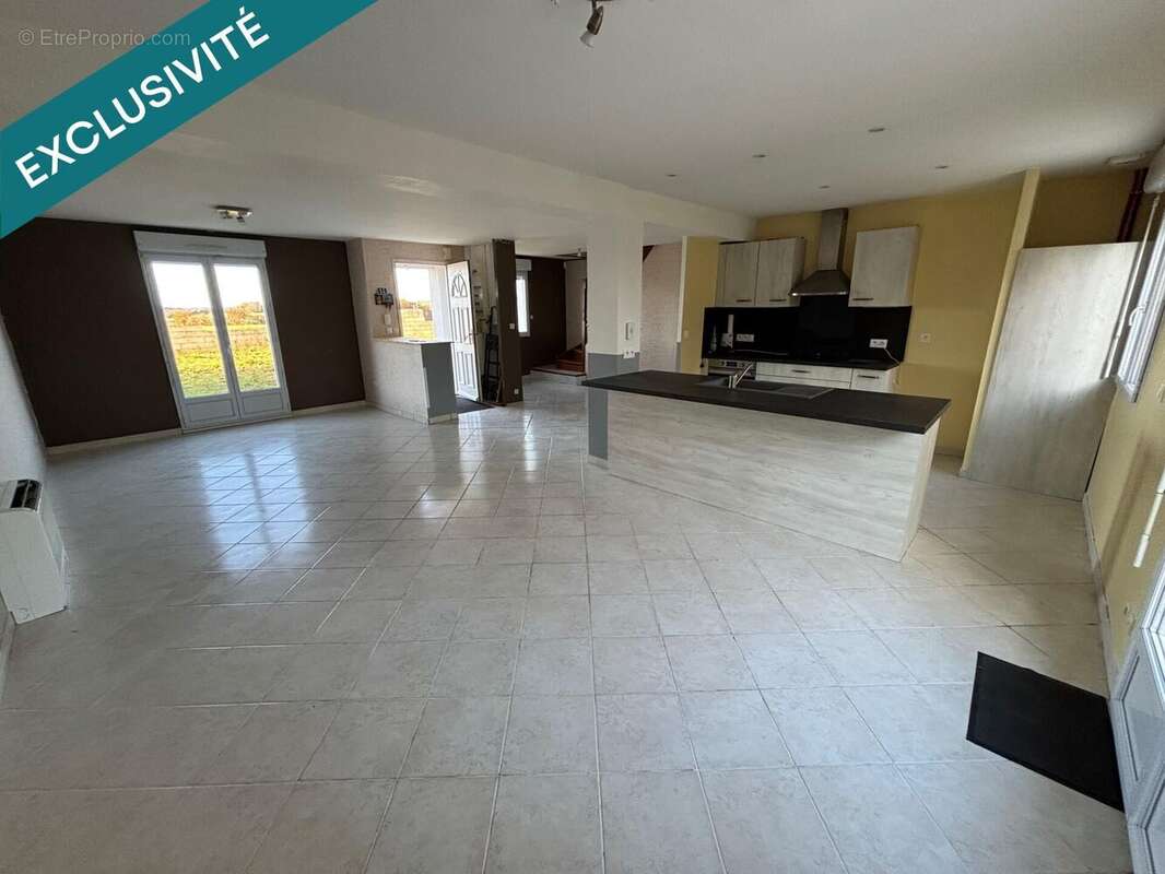 Photo 6 - Maison à CHEVILLON