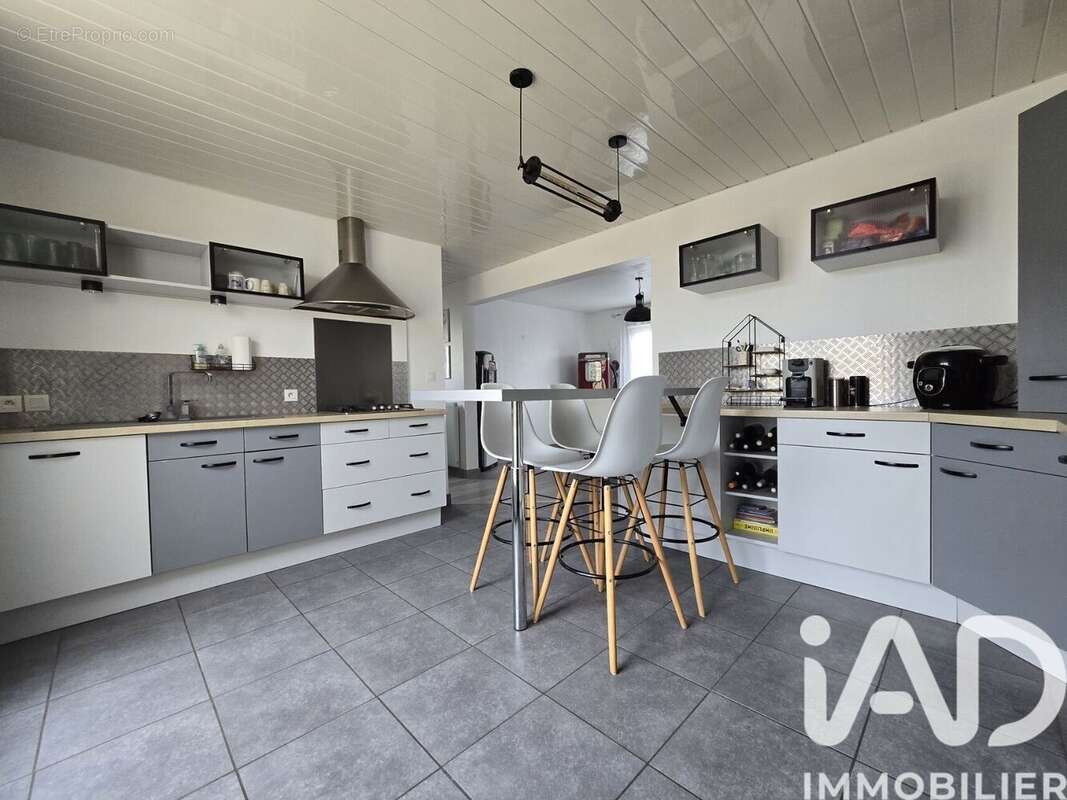 Photo 2 - Maison à THOUARS