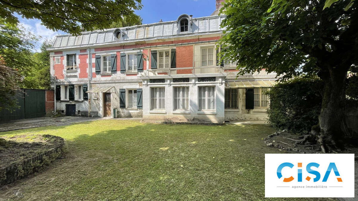 Maison à PONT-SAINTE-MAXENCE