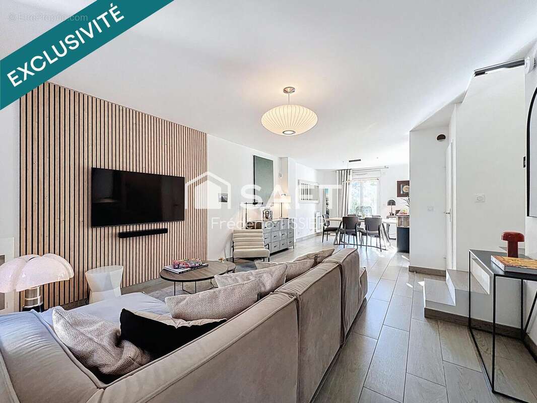 Photo 4 - Maison à LA ROQUETTE-SUR-SIAGNE