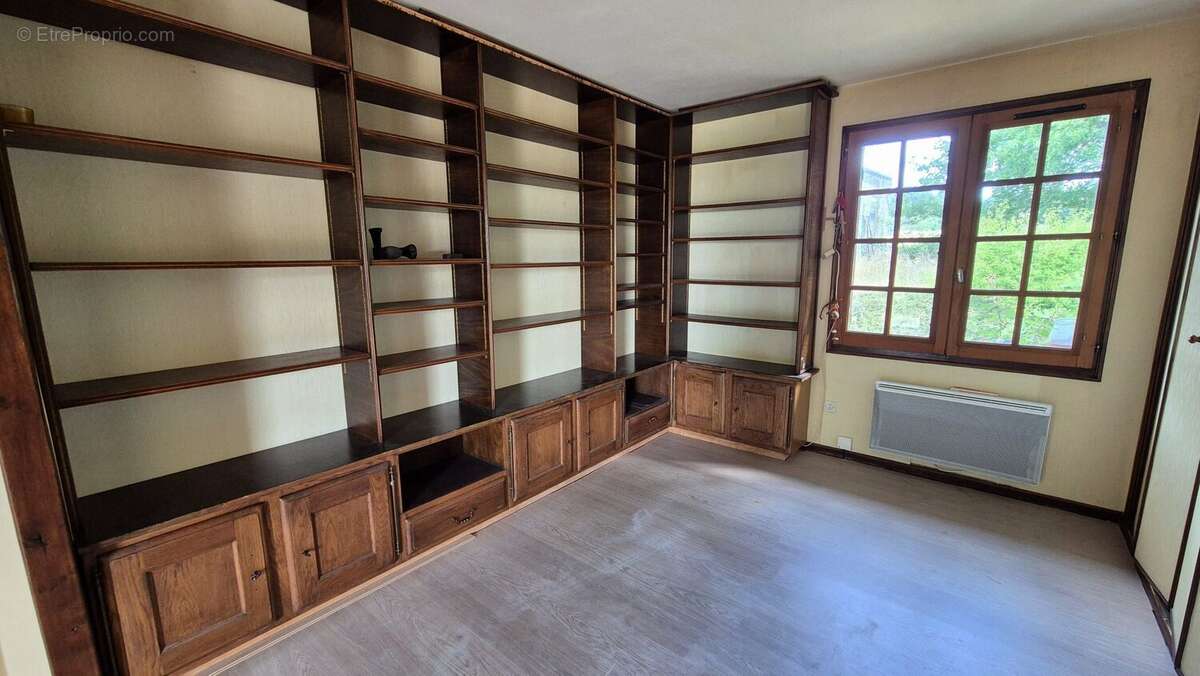 Maison 107 m² à Limoges  - photo 8