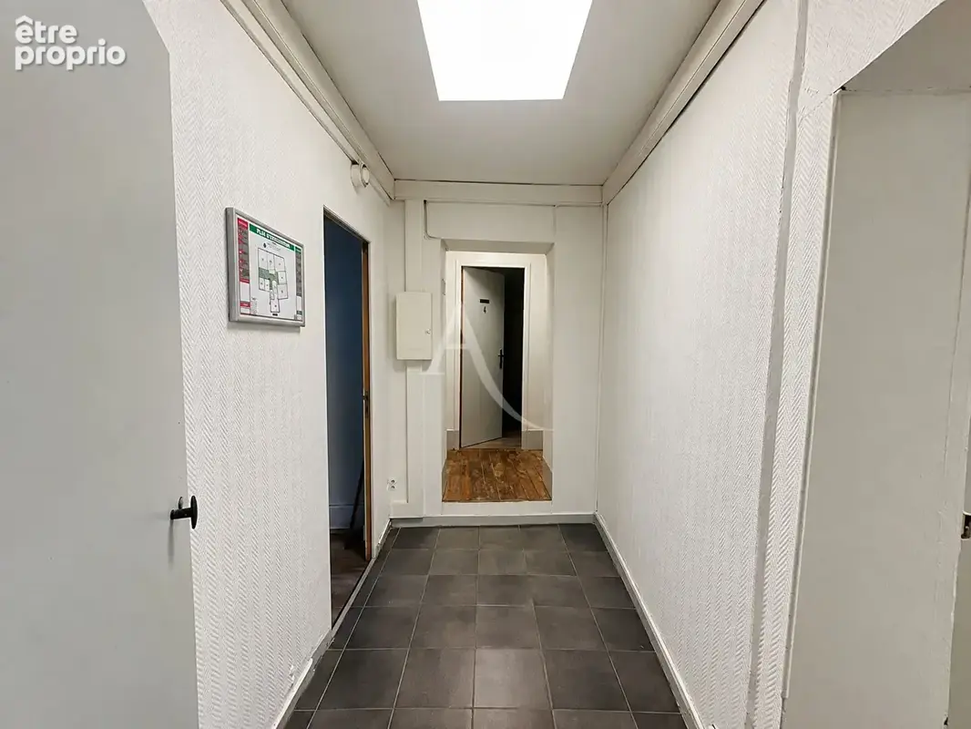 Ensemble immobilier à vocation hôtelière - 9 chambres - centre-ville d'annet-sur-marne - photo 6