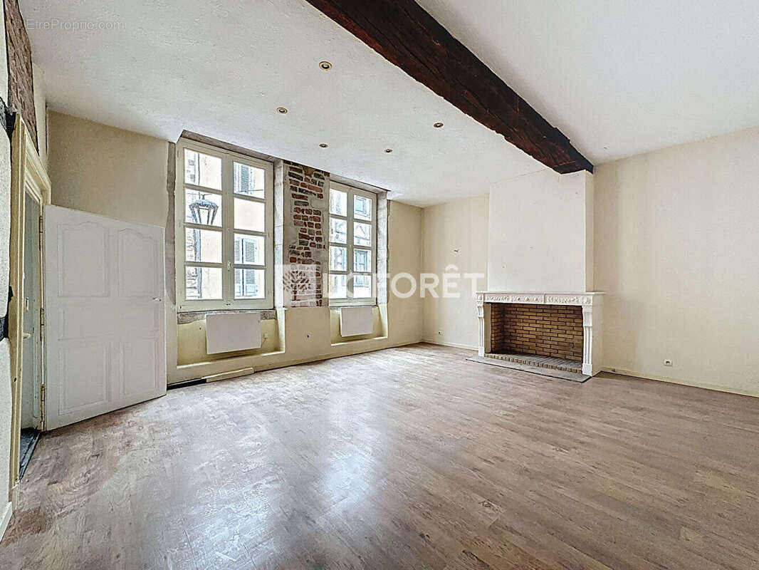 Appartement à CHATILLON-SUR-CHALARONNE