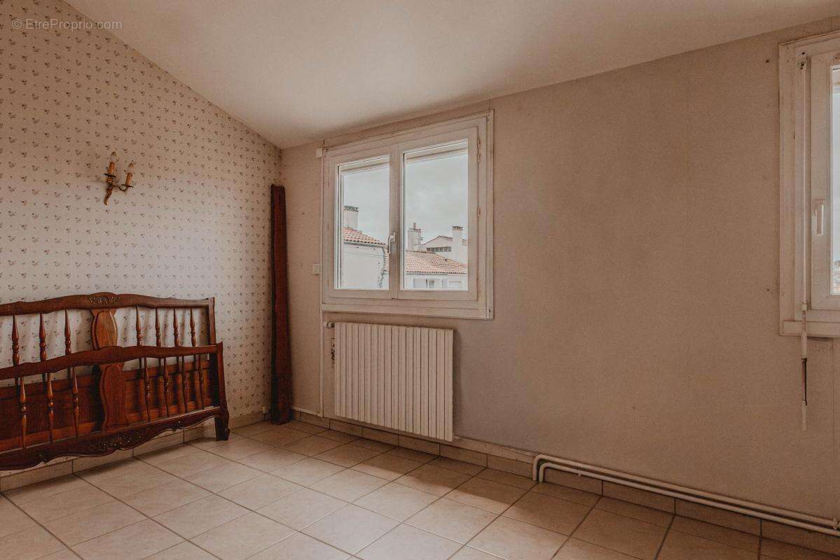 Maison 98 m² à La Rochelle  - photo 15