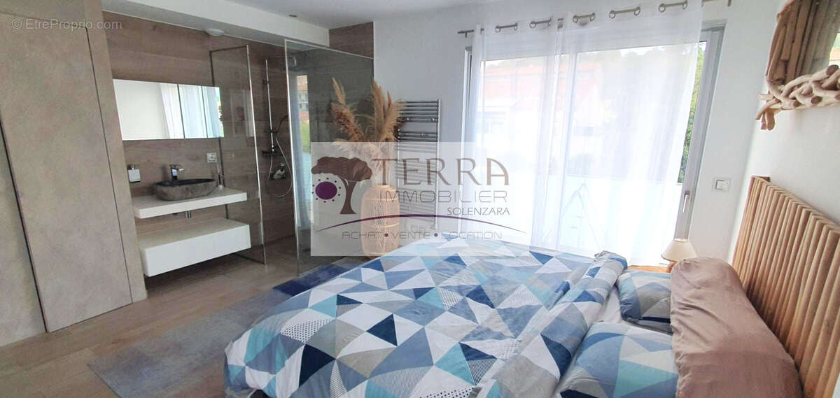 Appartement à SARI-SOLENZARA